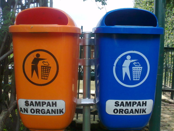 Memilah Sampah sejak Dibuang Pertama kali